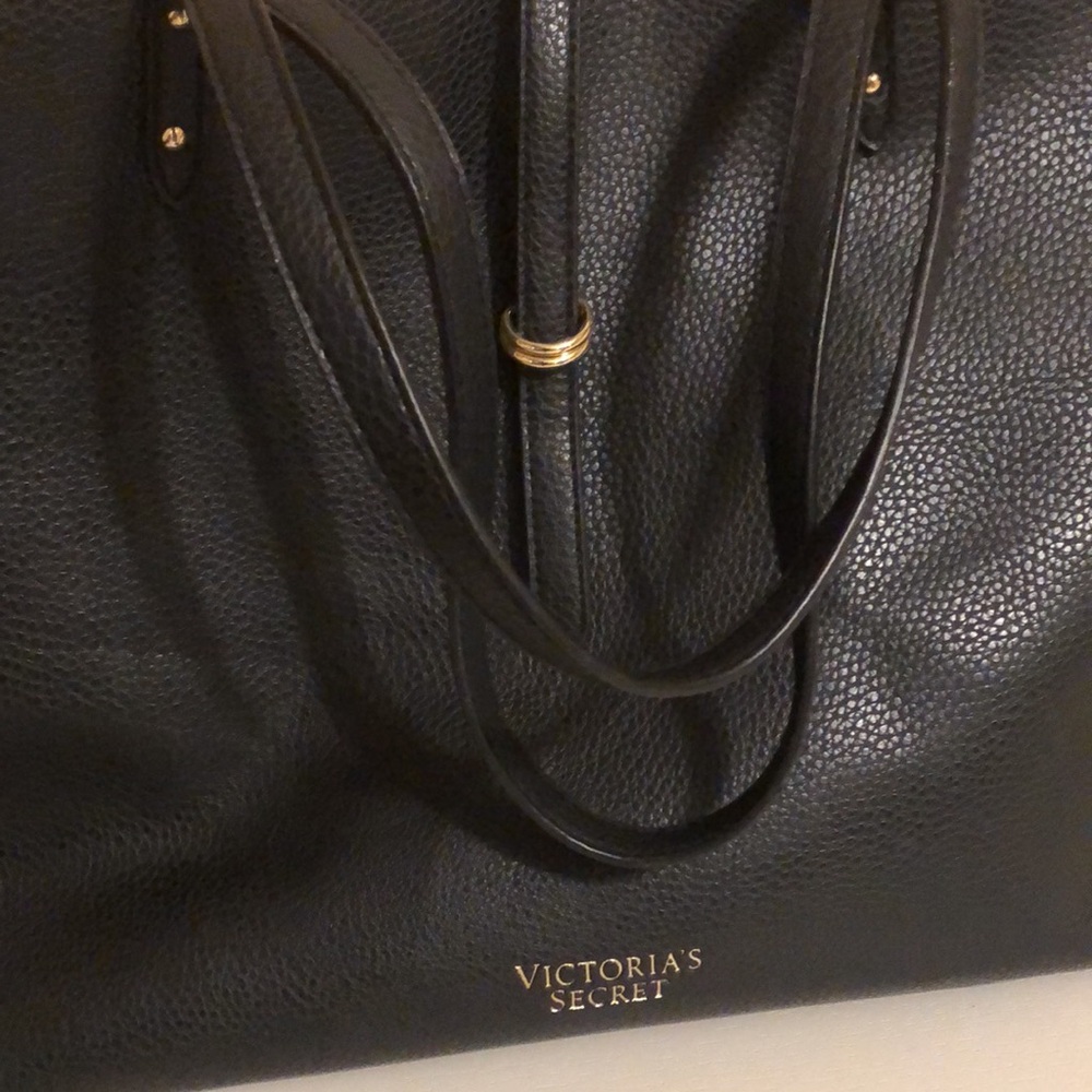Victoria secret purse - Picture 2 of 6